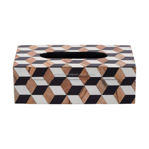 Boîte à mouchoirs en résine et bois opulente avec accents de mop naturels Table à manger, table basse et décor de salle de bain - Product Image 5