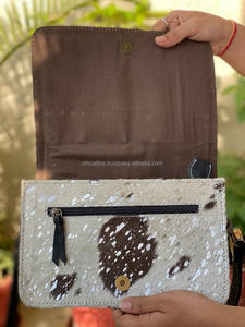 Bolso de Piel Metálica Hecho a Mano para Mujer, Bolso de Hombro de Cuero Genuino Personalizado, Estilo Occidental - Product Image 5