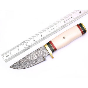 Cuchillo Artesanal de Acero de Damasco con Hoja de Punta Caída, Mango de Marfil y Virola Dorada para Caza - Cuchillos en Venta - Product Image 3