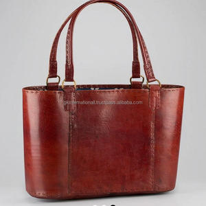 BOLSO DE CUERO HECHO A MANO DE LUJO CON FORRO DISTINTIVO EN COLOR TAN OSCURO - Product Image 6