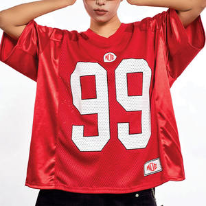 Camiseta de Fútbol Americano Roja de Malla para Mujer, Talla Grande, 230 GSM, Poliéster, Impresión de Número Personalizada, Ropa Deportiva, Servicio OEM, EE. UU. - Product Image 2