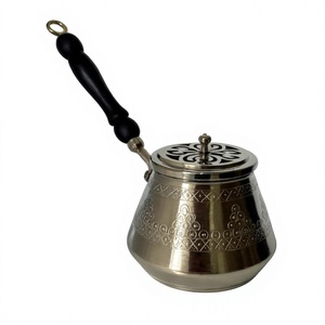 Quemador de Incienso Religioso de Metal con Mango de Madera y Tapa Grabada |   Quemador de Loban Dhoop Ecológico Hecho a Mano |   Fragancia Decorativa para el Hogar - Product Image 1