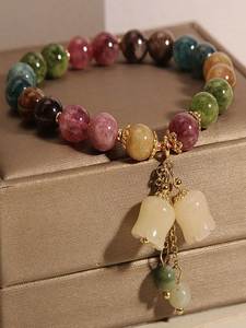 Bracelet tendance en résine écologique fait main, extensible, bijou de mode, cadeau pour femmes et adolescentes - Product Image 3