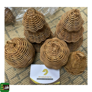 Arbre de Noël artisanal vintage en rotin, écologique, pour la décoration de table de Noël et les présentoirs de boutiques de cadeaux saisonniers, Vietnam - Product Image 4
