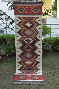 พรมปูพื้นสไตล์โบโฮสมัยใหม่ ทำจากปอกระเจา ทำมือ ใช้ได้สองด้าน พรมคิลิมใยธรรมชาติ ตกแต่งบ้านและโรงแรม เป็นมิตรกับสิ่งแวดล้อม พรมคิลิมขายส่ง - Product Image 5