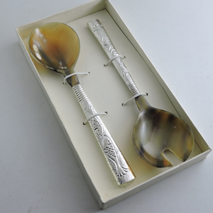 Ensemble de serveurs à salade en corne naturelle et acier inoxydable de style américain pour Noël, mariage, décoration de table à domicile, ensemble de service alimentaire - Product Image 1