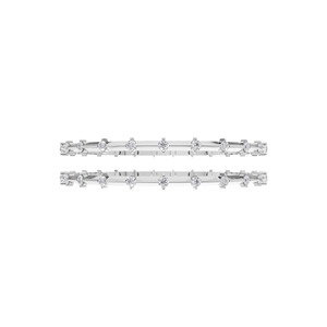 Bracelet Kada fin en or 18 carats avec diamants de laboratoire Aarinya, design moderne, rond brillant segmenté, serti de diamants ronds - Product Image 3