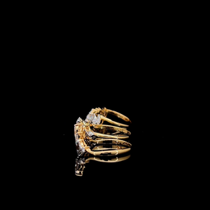 Ensemble de trois bagues empilables élégantes en diamants de laboratoire, serties de pierres ovales et marquises, avec bande incurvée et anneau couronne, pour femmes - Product Image 2