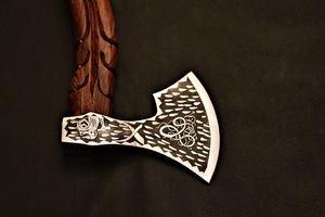 Hand Forged Acid Etched High Carbon Steel Bearded Viking <b>Axe</b> Hand Engraved Rosewood Handle Outdoor Camping Bushcraft Wholesale - Product Image 5