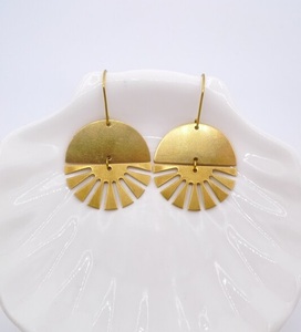 Pendientes de Aleación de Zinc y Latón Chapados en Oro Antiguo de Estilo Vintage de Moda para Mujeres y Niñas, Venta al por Mayor para Bodas - Product Image 3