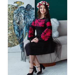 Robe brodée beige surdimensionnée pour femme, style folk décontracté, en dentelle légère faite à la main, idéale pour l'été – Meilleur prix Ukraine - Product Image 4