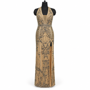 Vestidos de Noche Opulentos con Adornos en Oro Champán |   Vestido Halter con Escote en V Profundo, Abertura Lateral en la Espalda y Silueta Larga hasta el Suelo - Product Image 1