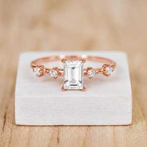 Emerald And Round Cut Diamond <b>Ring</b> Women Lab Grown Diamond Dainty Style Side Diamonds 10K 14K 18K Solid Gold IGI Certified - Product Image 3