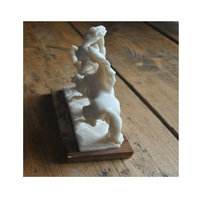 Figurine de cheval en marbre artisanal gravée sur mesure, couleur personnalisée, art populaire, emballage en polybag avec logo personnalisé, meilleur prix