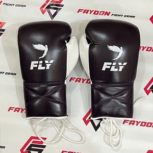 Kit de Boxe Personnalisé de Qualité Supérieure Jaune et Blanc : Gants de Boxe, Casque de Protection, Protège-Genoux, Ensemble d'Entraînement et de Protection pour la Boxe - Product Image 5