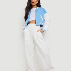 Chaquetas Varsity Transpirables para Mujer, Nueva Colección, Hechas a Medida, Moda de Invierno, Gran Venta - Product Image 2