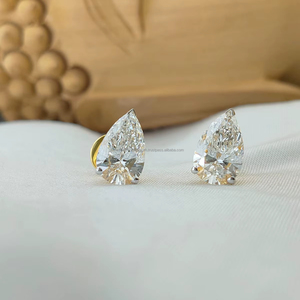 Boucles d'oreilles clous en diamant taille princesse cultivé en laboratoire, or rose 10K/14K/18K, halo carré, bijoux de luxe pour mariage pour femme - Product Image 1