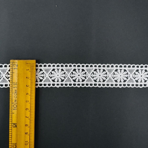 Cinta de encaje químico GPO bordada moderna para vestidos, prendas de vestir, textiles para el hogar, costura, manualidades y decoración. - Product Image 1