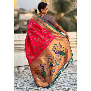 Sari en soie Paithani rose tissé Zari, écharpe et châle indiens traditionnels par Elite Weaves 700g - Product Image 4