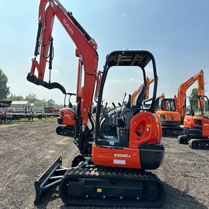 Mini-excavatrice compacte Kubota KX040-4 2025 à moteur diesel avec cabine et hydraulique auxiliaire - Product Image 4