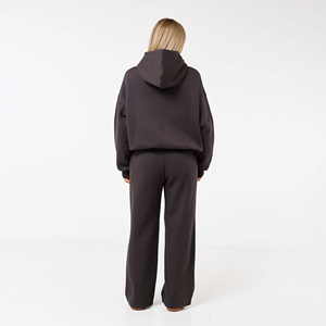 Survêtements pour femmes sur mesure à prix abordable pour le streetwear – Nouvelle collection de survêtements décontractés et tendance pour femmes, parfaits pour l'extérieur - Product Image 2