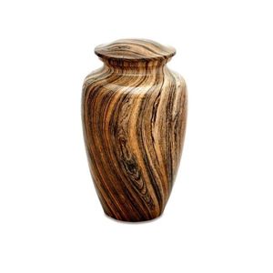 Urna Funeraria de Latón Macizo con Acabado Dorado y Diseño Floral Grabado de Hoja de Laurel, Hecha a Mano, para Cenizas Humanas, Recuerdo Conmemorativo para Adultos - Product Image 3