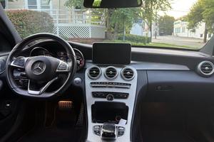 <span class=keywords><strong>Mercedes</strong></span>-<span class=keywords><strong>AMG</strong></span> <span class=keywords><strong>C43</strong></span> berline 2018 d'occasion haut de gamme, V6 biturbo, transmission intégrale - Product Image 3
