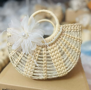 Sac fourre-tout en jacinthe d'eau tressé à la main, style nœud, en rotin naturel, écologique, pour femme, fabrication vietnamienne, vente en gros - Product Image 5