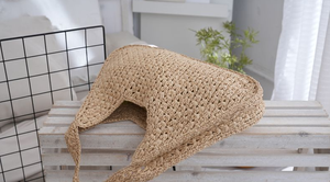 Adoptez le style estival pur avec ce sac élégant en fil naturel, doté d'un design tissé simple et d'une bandoulière confortable. - Product Image 4