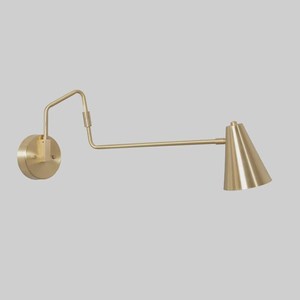 Applique murale moderne en laiton avec abat-jour conique géométrique, luminaire d'intérieur pour salon et décoration intérieure - Product Image 2