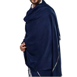 Châles en laine tricotée pour hommes, couleur bleue unie, coupe-vent, respirants, style cachemire, vente en gros, haute qualité, service OEM - Product Image 1