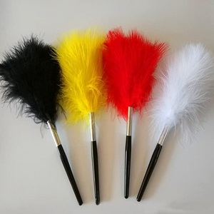Brosse professionnelle en plumes de marabout pour la détection d'empreintes digitales latentes sur les scènes de crime et pour les enquêtes légales - Product Image 3