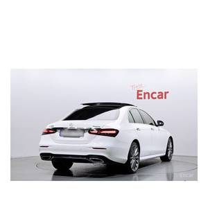 Mercedes-Benz E350 4MATIC AMG Line Clase E 2023 con Volante a la Izquierda, Caja de Cambios Automática, Asientos de Cuero, Cámara Trasera - Product Image 2