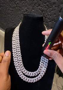 Reloj de Hombre Estilo Hip Hop con Incrustaciones de Moissanita, Movimiento Automático, Cristal de Zafiro, Diamantes de Gran Tamaño - Product Image 4