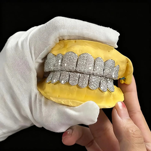 Grillz dentaire Hip Hop personnalisé pour homme en argent 925 plaqué argent avec moissanite, certifié IGI, 45-70g, Meilleur prix Bijoux - Product Image 6