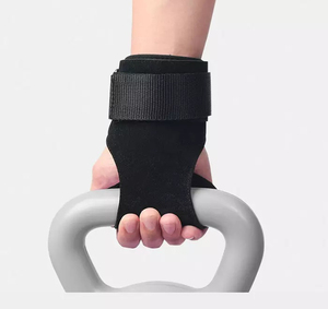 Adjustable Neoprene Fingerless Palm Grips for Fitness Equipment with Anti-Slip Handle Gym Palm Grip With OEM High Quality 2026 - Product Image 1
