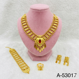 Parure de bijoux classique plaquée or 24 carats pour femme, collier et boucles d'oreilles en alliage de cuivre avec diamants de laboratoire, chaîne serpent pour anniversaire - Product Image 6