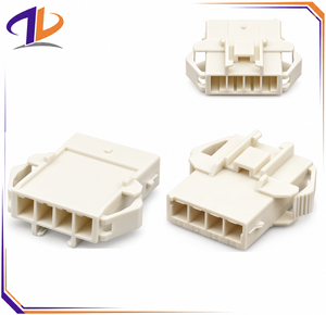 Connecteur de montage sur panneau fil-fil 316502-1 compatible 4 broches 3,96 mm avec boîtier à double verrouillage pour alimentation - Product Image 1