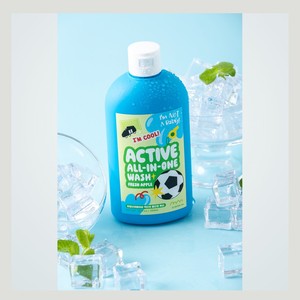 Gel douche tout-en-un pour bébé et enfant, shampoing et soin corporel, senteur pêche douce et pomme fraîche, 300ml - Product Image 5