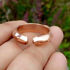 High Grade Pure Copper Magnetic Therapy Band Adjustable Open Cuff <b>Thick</b> Faceted Ends Motif Bio Energy Healing <b>Ring</b> - Product Image 2