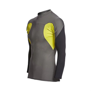Nouveauté : Créez votre propre tenue d'entraînement respirante à manches courtes, hauts de compression rembourrés, marque privée - Product Image 2