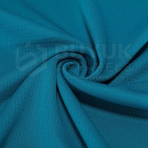 Uniforme de Baloncesto Personalizado Sublimado, Conjunto Deportivo para Entrenamiento y Competencia, Uniforme de Baloncesto Premium 100% Poliéster - Product Image 6