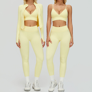 Conjunto de Leggings y Top de Yoga para Mujer, al por Mayor, Personalizado, Ecológico, Transpirable, Ligero, con Cintura Elástica, para Fitness, Gimnasio y Ropa Deportiva - Product Image 1