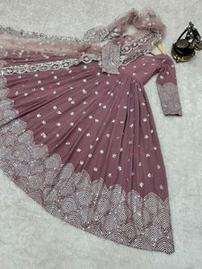 Robe Anarkali en Georgette pour femmes, avec dupatta réversible, longueur maxi, toutes saisons, pour les occasions de fête, par TENNYCE - Product Image 6