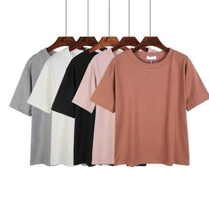 Camisetas al por mayor para mujer 2026, cuello en V profundo, lisas, sin marca, transpirables, de alta calidad, 100% algodón, con logotipo personalizado OEM - Product Image 5
