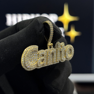 Pendentif personnalisé HIPHOP SPARKLE Canito en argent sterling 925 avec lettres bulles glacées en moissanite VVS, style hip-hop, plaqué or - Product Image 2