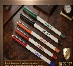 Stylo à bille en plastique personnalisé de luxe le plus vendu gravure laser sur corps en métal pour les employés de bureau professeurs d'université - Product Image 4