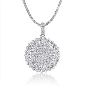 Collar con Colgante Redondo de Moissanita Iced Out, Plata, Joyería Hip Hop Personalizada para Raperos, Pasa Prueba de Diamante - Product Image 1