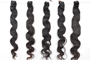 ผมแท้ธรรมชาติจากอินเดีย ยี่ห้อ Natural Trusted แบบ Remy ไม่ผ่านการแปรรูป  แบบเส้นตรง  จัดเรียงเกล็ดผม  แบบ Double Weft  สำหรับต่อผม - Product Image 6