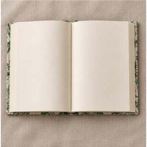 Cuaderno de tapa dura cubierto con tela verde con estampado floral botánico CRAFT HACKLE, 50 hojas de papel hecho a mano, diario de tela color crema - Product Image 4